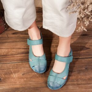 Sandals — Floral Cutout Strap