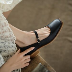 Mary Janes — Square-Toe Block Heel